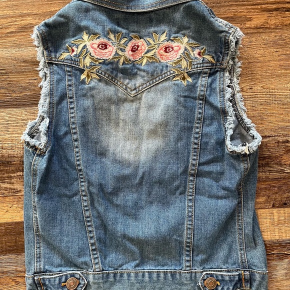 Shyanne Jackets & Blazers - Embroidered Jean vest